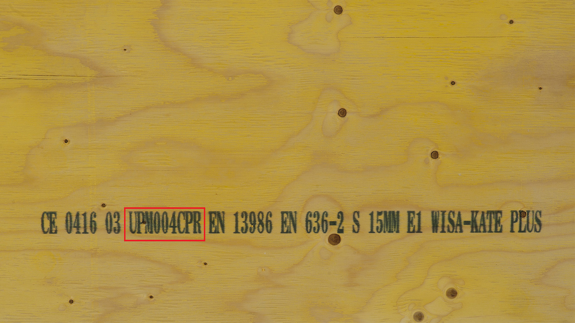 CE-märkning på WISA Plywood-produkt.