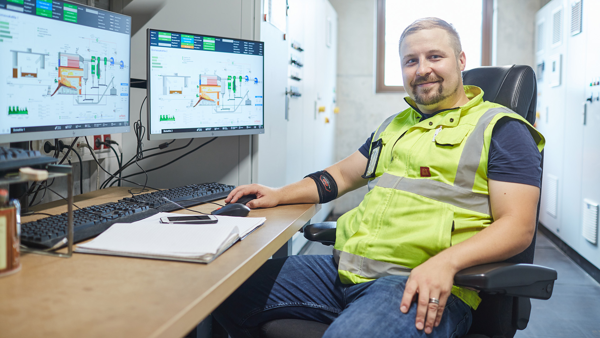 Energy engineer manages energy efficiency and heating.