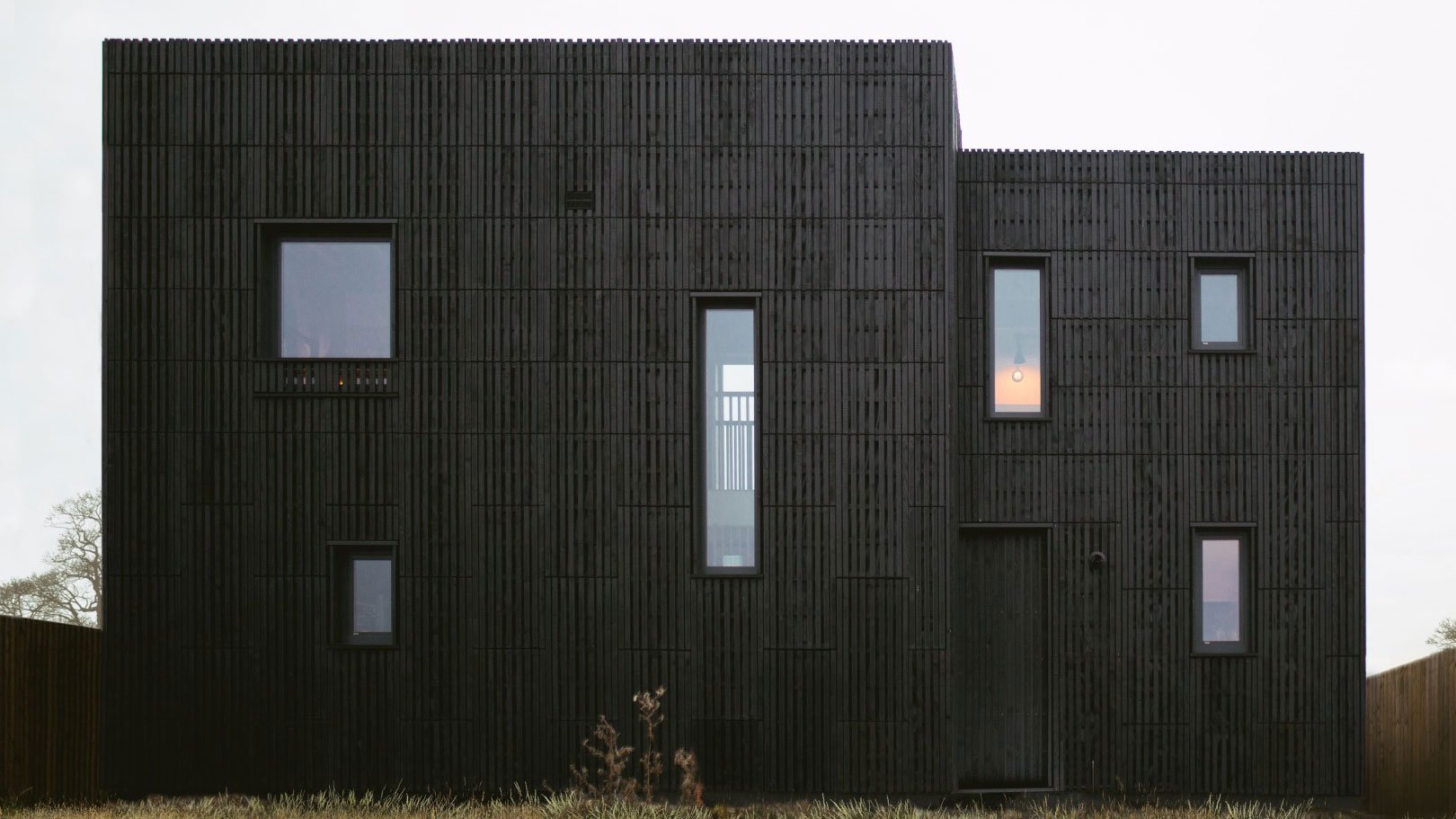 Studio_Bark_U-Build_Box_House_L-(36)_1.jpg